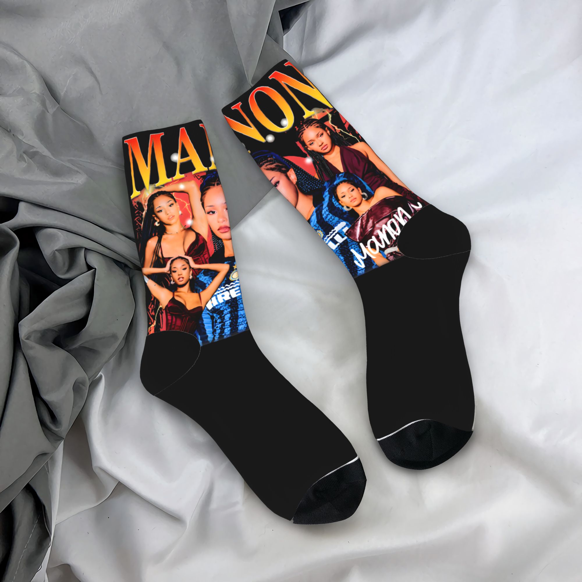 Outdoor Sportsman Group - Katseyes Girl Group Socks Chaussettes décontractées