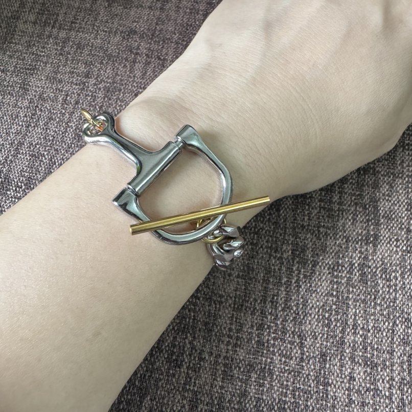 Bracelet à boucle d'étrier en  - Lunge Line Horse avis et prix