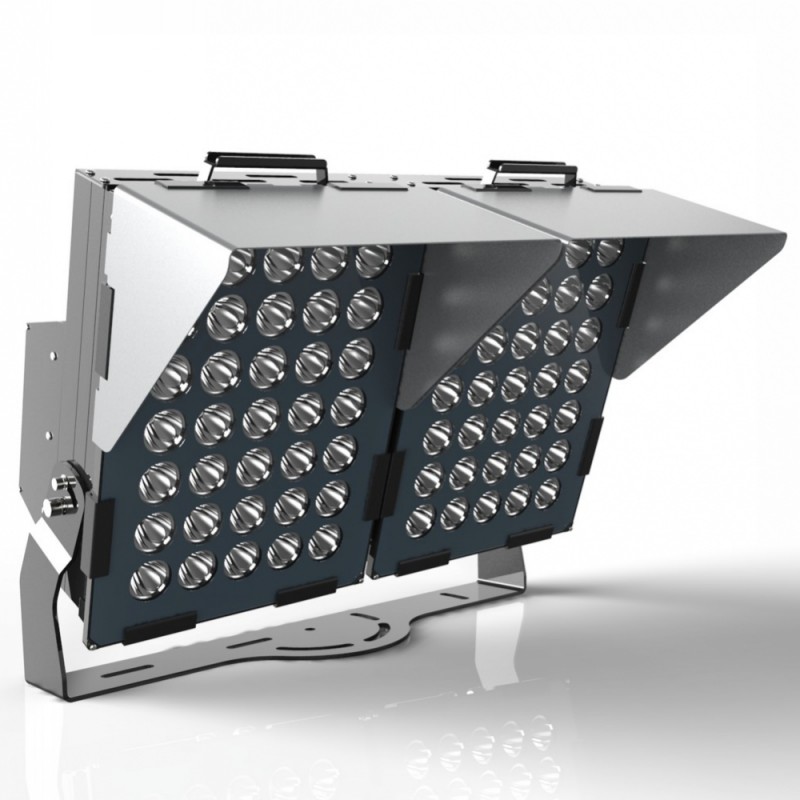 Projecteur LED extérieur Lumen - Outdoor Sport Uk avis et prix